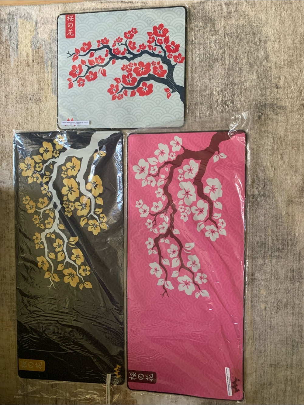 New in Pkg Office/Gaming Pads